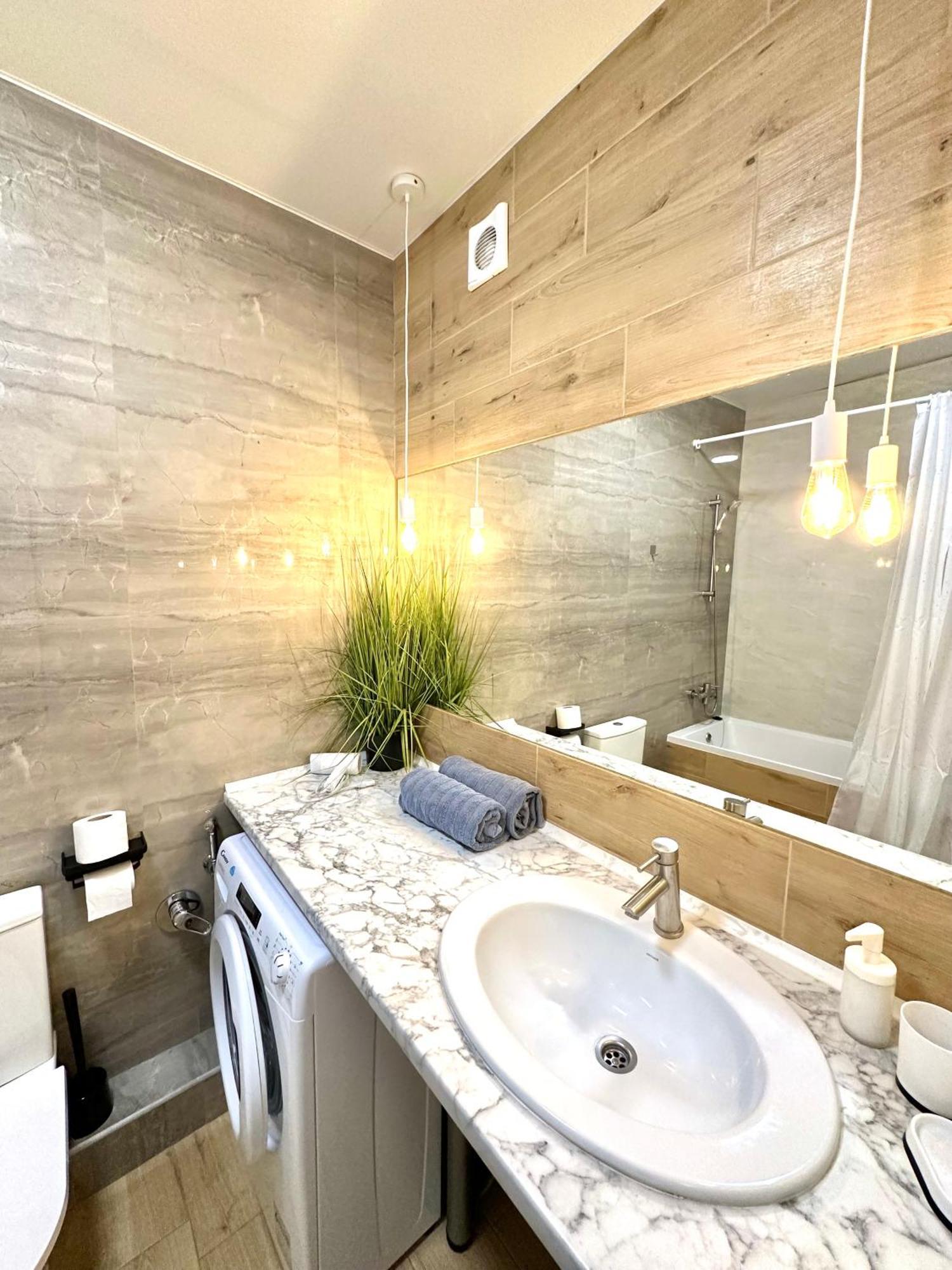 City Rooms Apartments Odessa Buitenkant foto